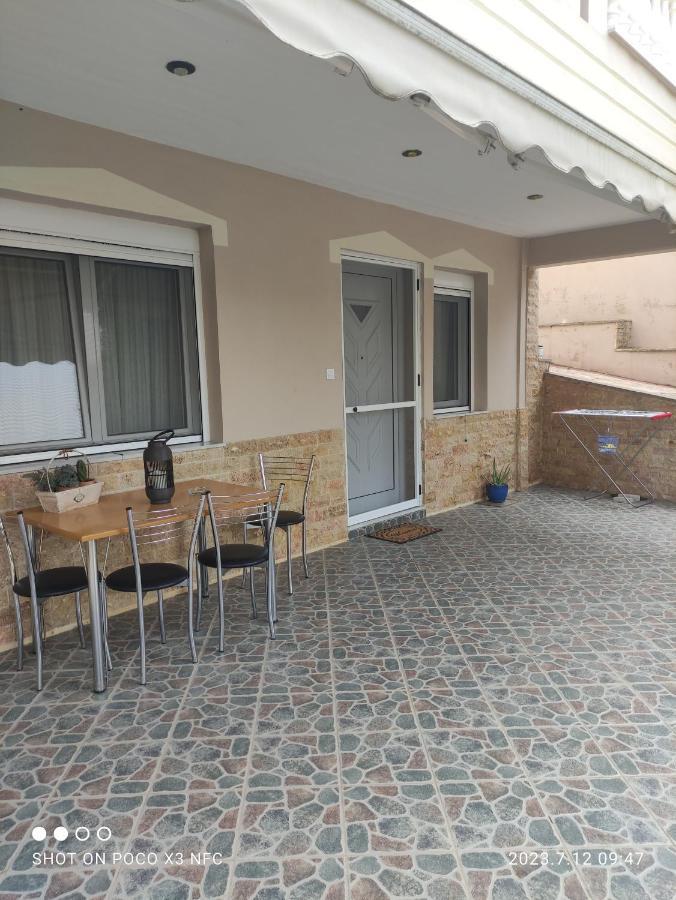 Garden House Villa Palaiontsiflikion Exterior photo